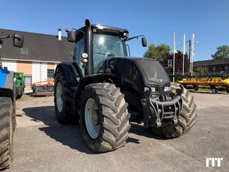 Tractor agricola Valtra S293 - 1