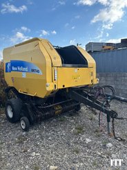 Rotoempacadoras New Holland BR740A - 3