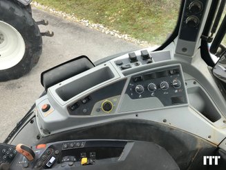 Tractor agricola Valtra T234 - 6