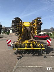Sembradora BEDNAR OMEGA 6000 FERTI - 1
