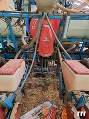 Sembradora monograno de precisión Monosem NG PLUS 4 - 3