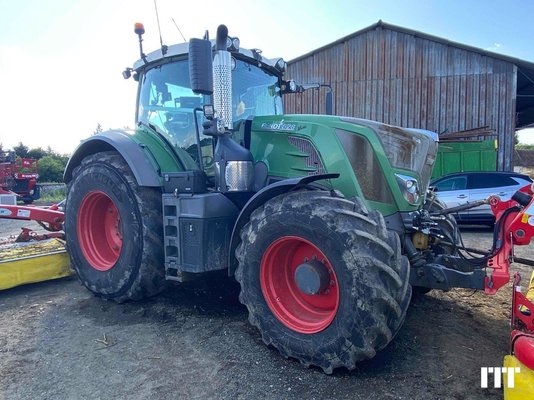 Tractor agricola Fendt FENDT 828  VARIO - 1