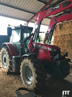 Tractor agricola Massey Ferguson MF 6S - 1
