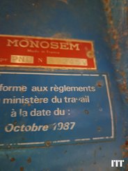 Sembradora monograno de precisión Monosem NG PLUS 4 - 5