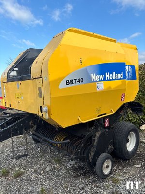 Rotoempacadoras New Holland BR740A - 1