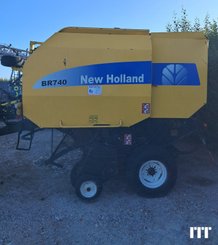 Rotoempacadoras New Holland BR740A - 4