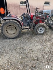 Tractor agricola Massey Ferguson 2410 - 4