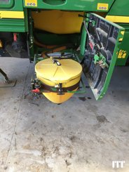 Pulverizador arrastrado John Deere 962l - 6