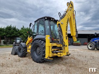 Retro excavadora New Holland B110D TC - 3