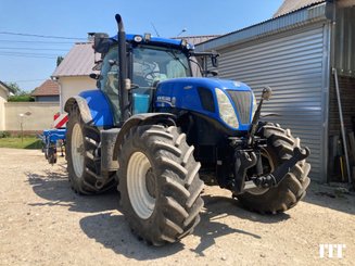 Tractor agricola New Holland T7.235 - 1