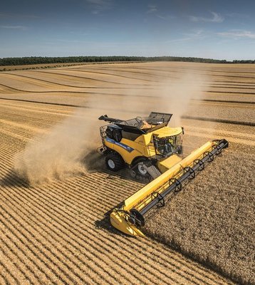 ITT News. New Holland CR Revelation combine harvester