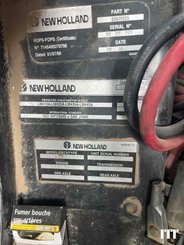 Manipulador telescópico New Holland LM 435 - 9