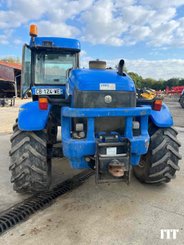 Manipulador telescópico New Holland LM 435 - 4