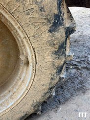 Pulverizador arrastrado Amazone UX 4200 - 12