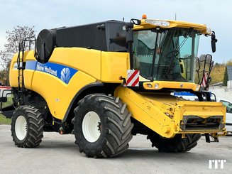 Cosechadoras New Holland CX 8090 - 1