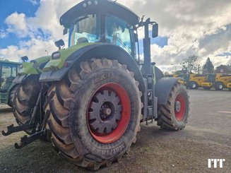 Tractor agricola Claas AXION 940 - 1