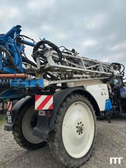 Pulverizador arrastrado Evrard METEOR 4200L - 1