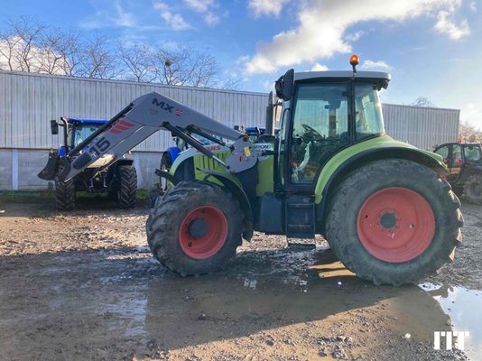 Tractor agricola Claas ARION 640 - 1