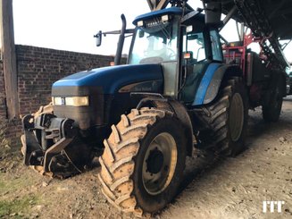 Tractor agricola New Holland TM 120 - 1