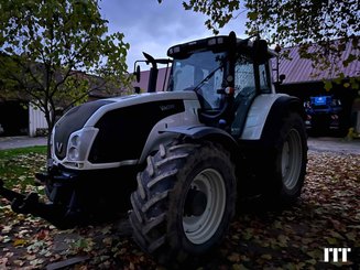 Tractor agricola Valtra T213 - 4