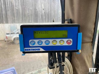 Pulverizador arrastrado Berthoud MAXXOR - 6