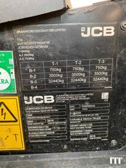 Manipulador telescópico JCB 536-60 - 13