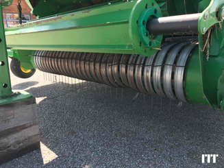 Rotoempacadoras John Deere V 451 M - 4