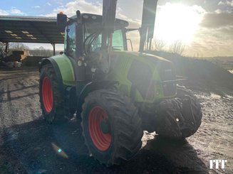 Tractor agricola Claas AXION 810 - 2
