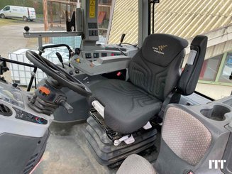 Tractor agricola Claas AXION 810 - 7