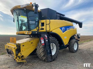 Cosechadoras New Holland CR 9070 - 1