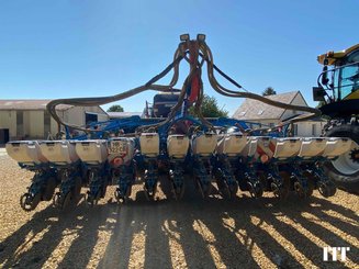 Sembradora monograno de precisión Monosem VALOTERA - 1