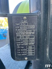 Tractor agricola Claas ARION 530 - 8