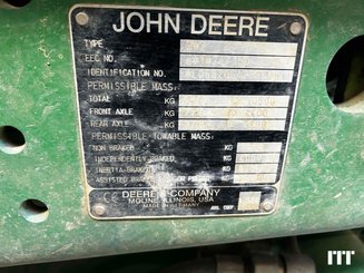 Tractor agricola John Deere 6820 - 7