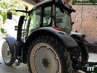 Tractor agricola Valtra N124 - 11
