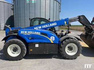 Manipulador telescópico New Holland LM 7.42 - 3
