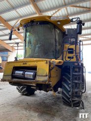 Cosechadoras New Holland CR 9060 - 1