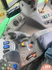 Tractor agricola Deutz-Fahr AGROTRON - 11