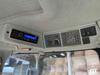 Tractor agricola Claas AXION 800 - 7