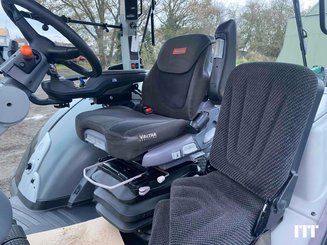 Tractor agricola Valtra S274 - 6