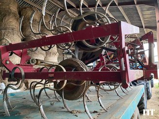 Vibrocultivador Kongskilde 6M - 1